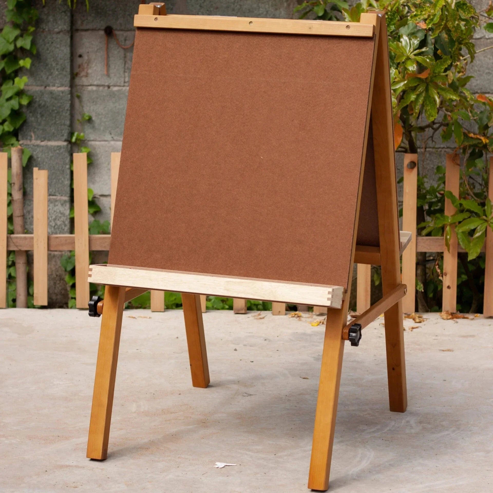 QToys 5 in 1 Painting Easel