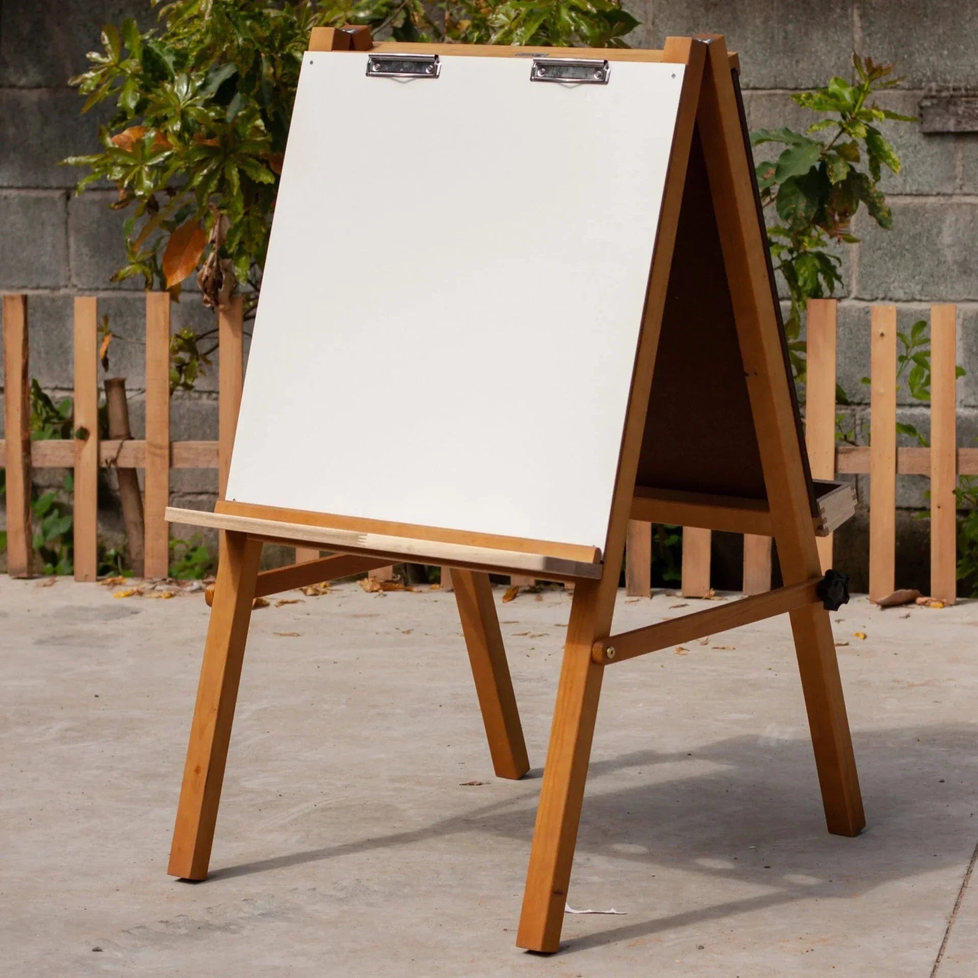 QToys 5 in 1 Painting Easel