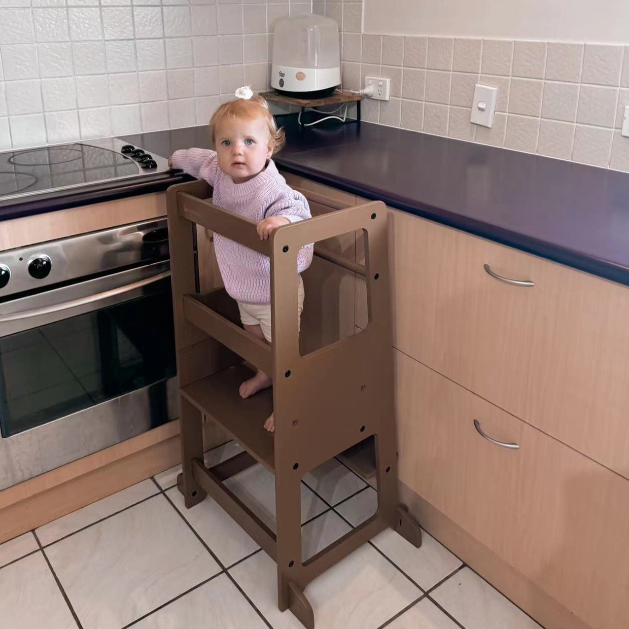 myduckling Adjustable Learning Tower 2 in 1 – Mocha Brown