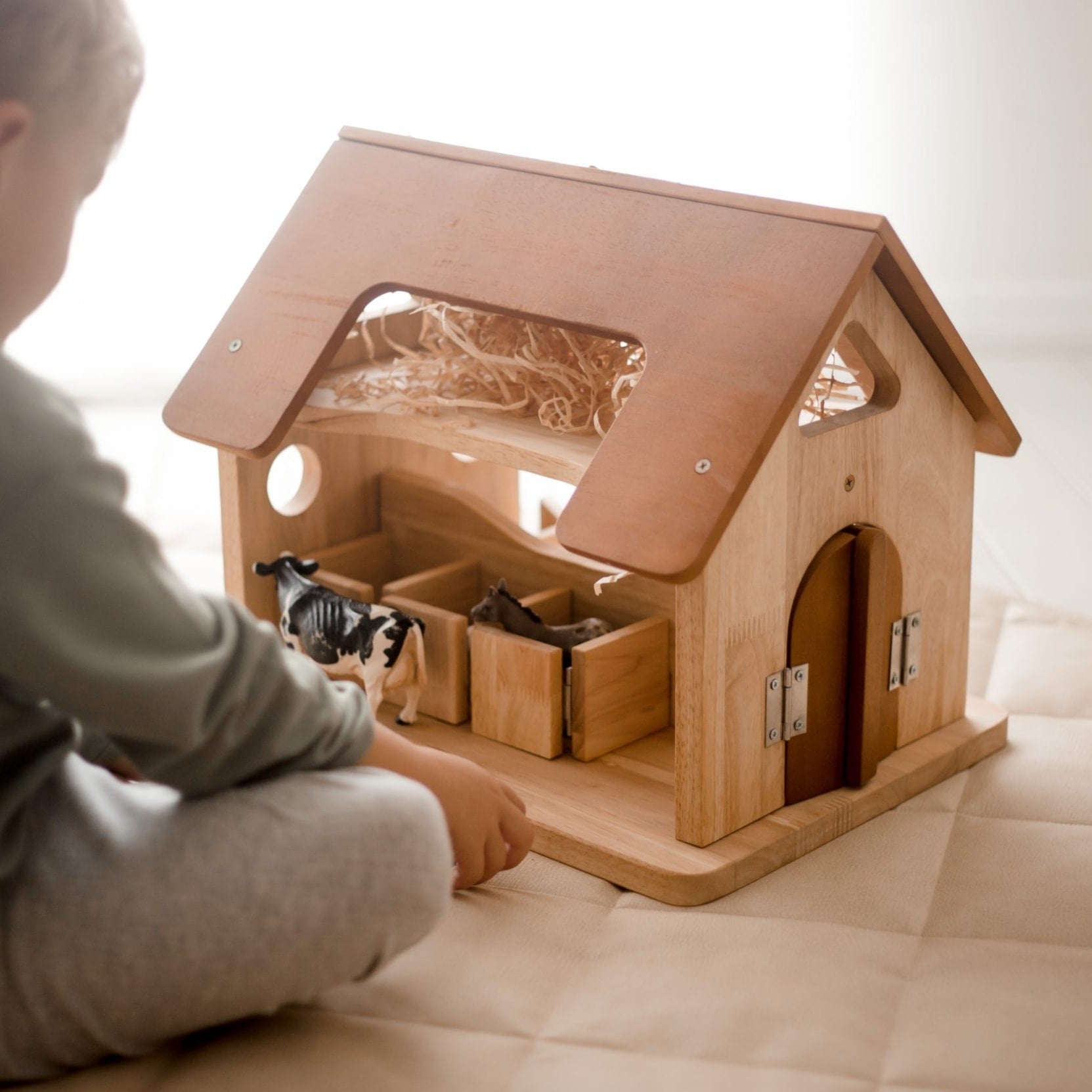 QToys Horse Stable