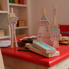 QToys Australian Iconic buildings set of 5 (With educational activity cards)