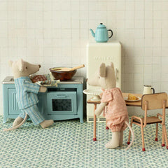 Maileg Kitchen Mouse Blue