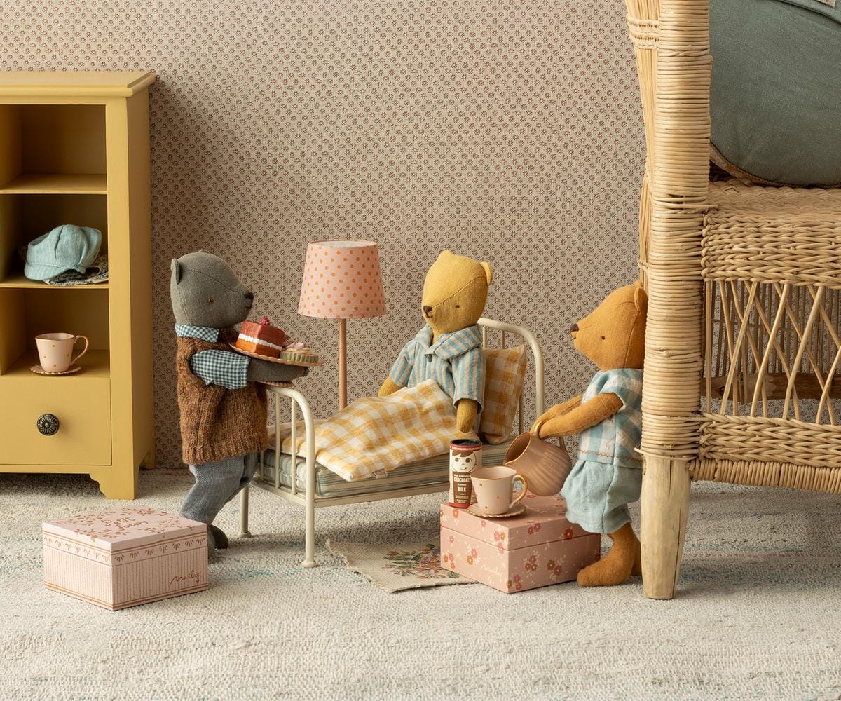 Maileg Vintage bed for Teddy junior