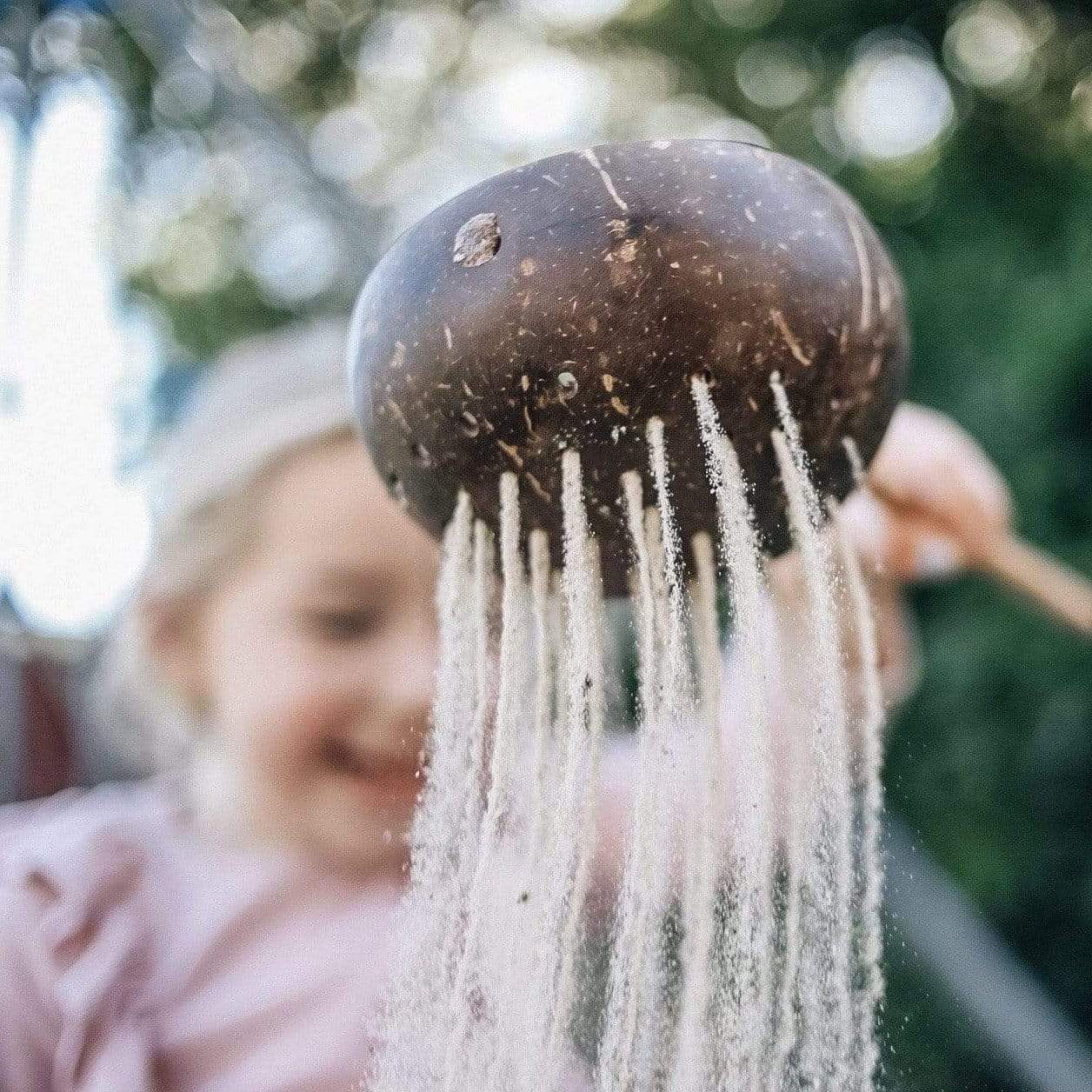 Qtoys Coconut Sand Scoop