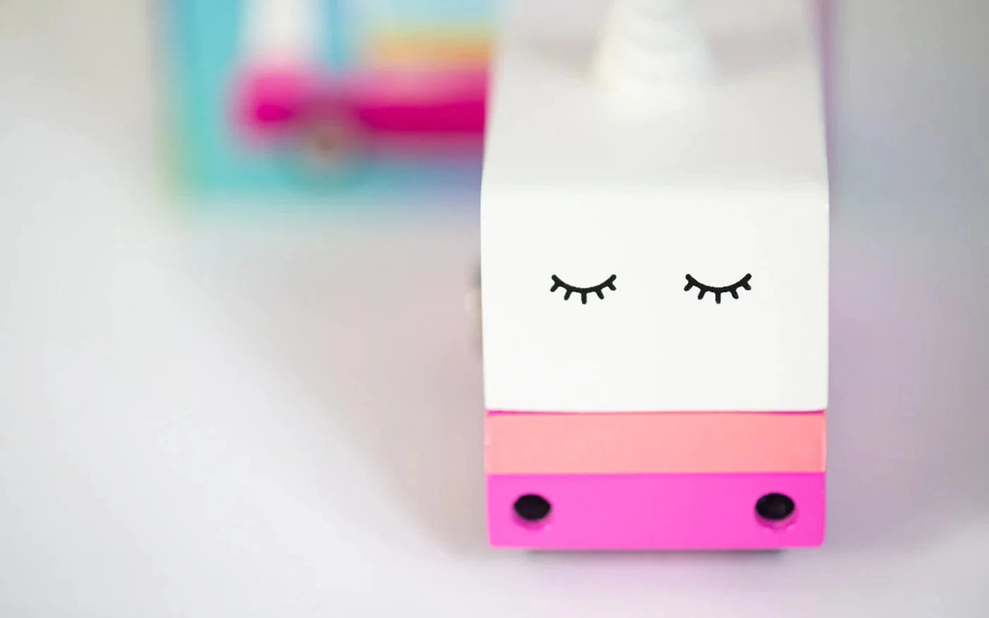 Candylab Unicorn 2.0 Van