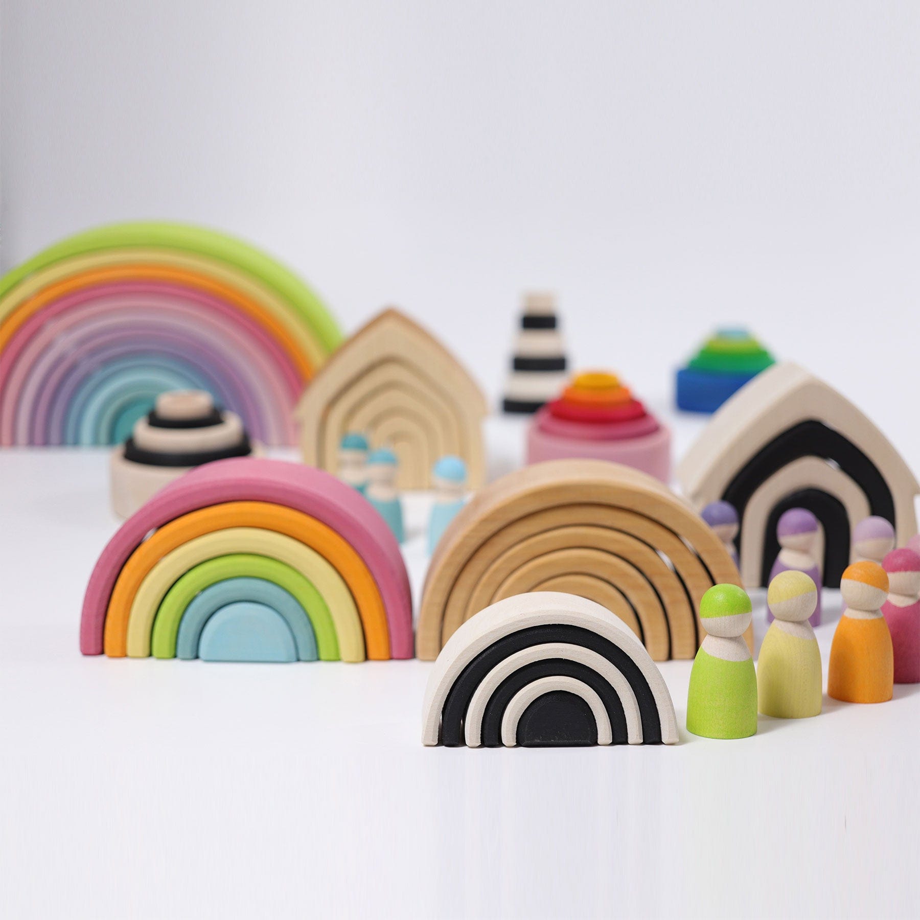 Grimm's Rainbow Pastel Large 12 pieces