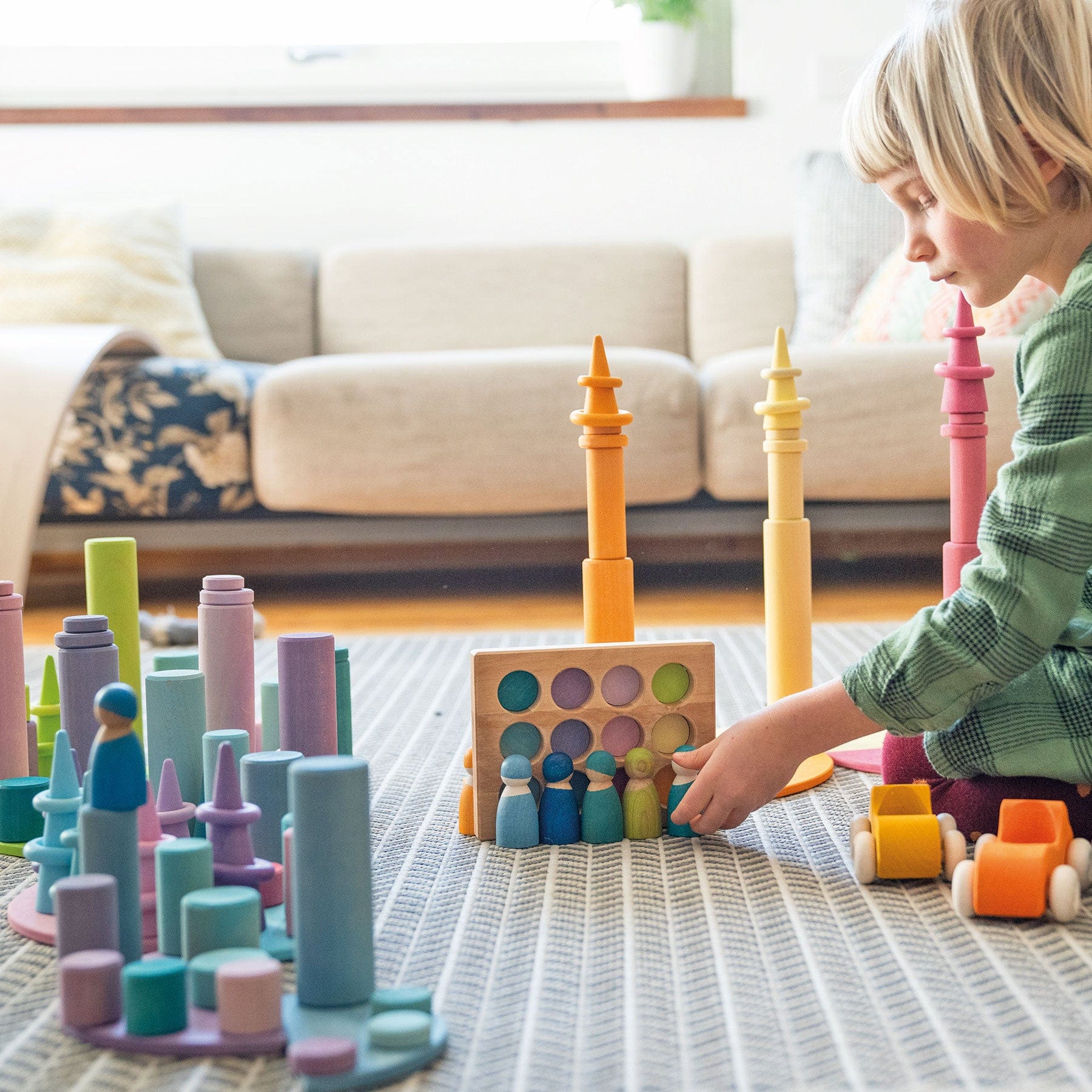 Grimm’s Rollers Small Sorting Game Pastel