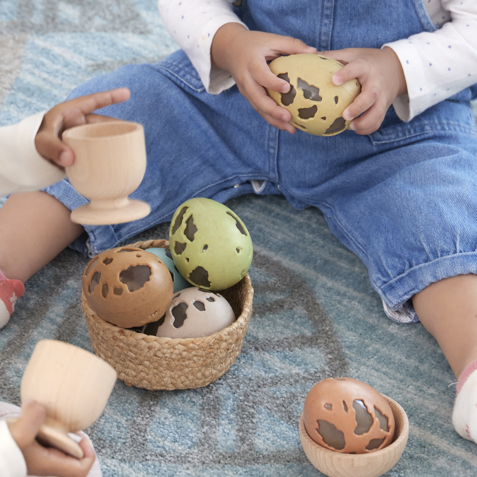 Guidecraft Sensory Egg Shakers - Set of 6