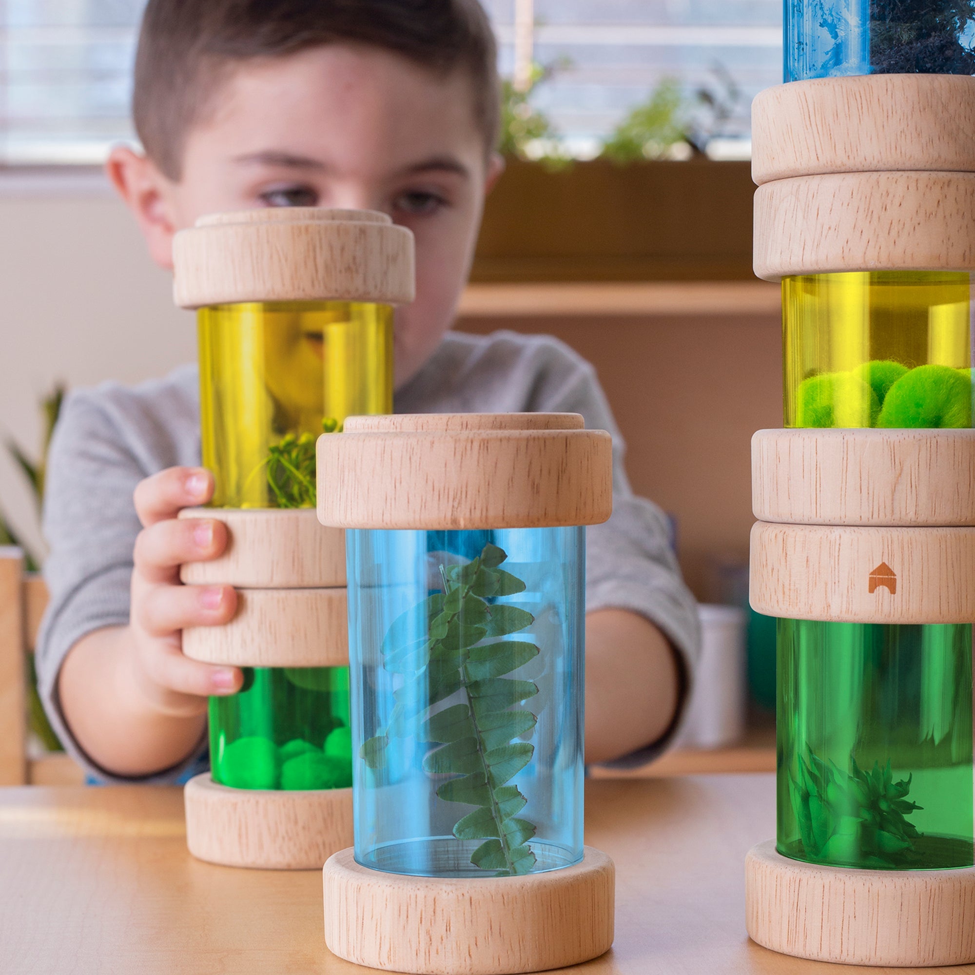 Guidecraft Treasure Tubes - Primary