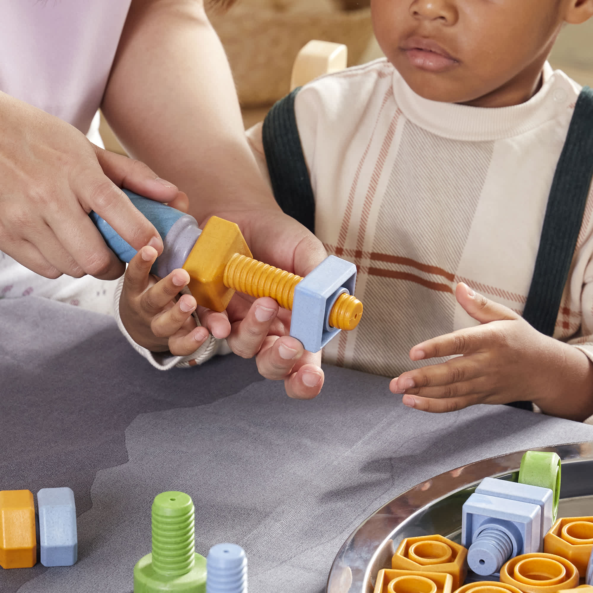 Guidecraft Twisty Tools - Nuts and Bolts Set - 84 pieces