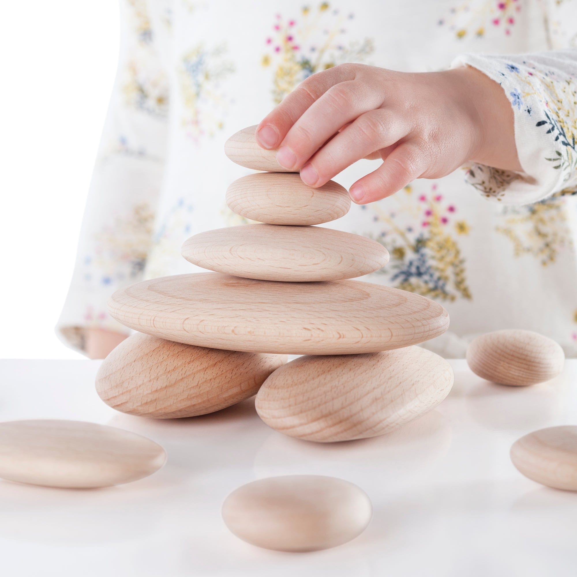 Guidecraft Wood Stackers River Stones