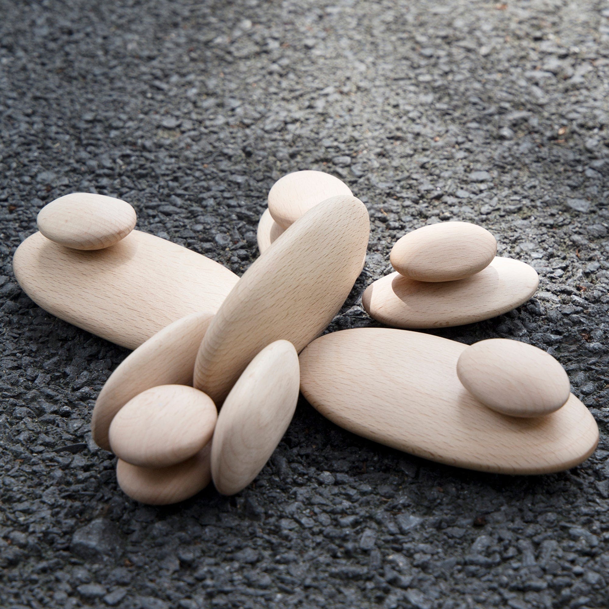 Guidecraft Wood Stackers River Stones