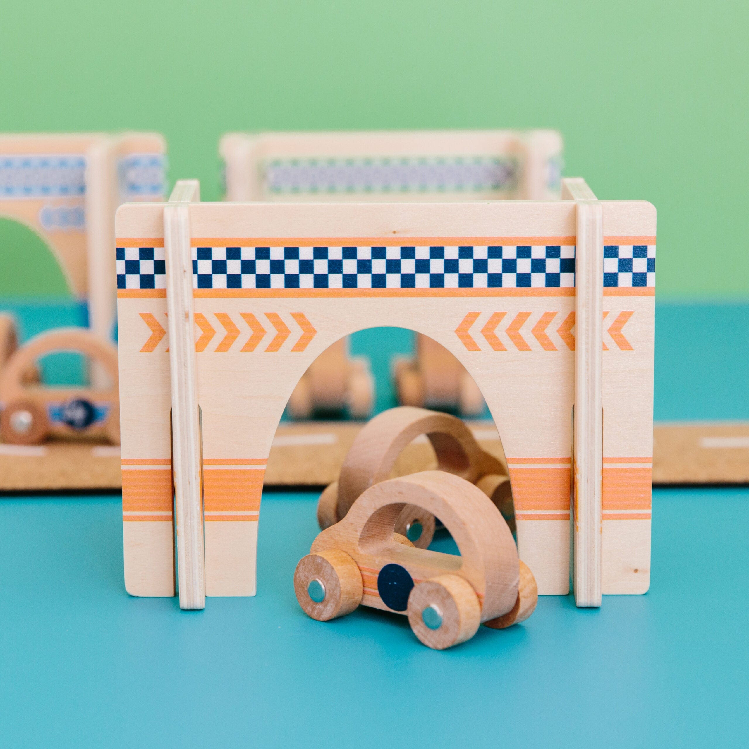 The Freckled Frog Happy Architect Raceway with Cars