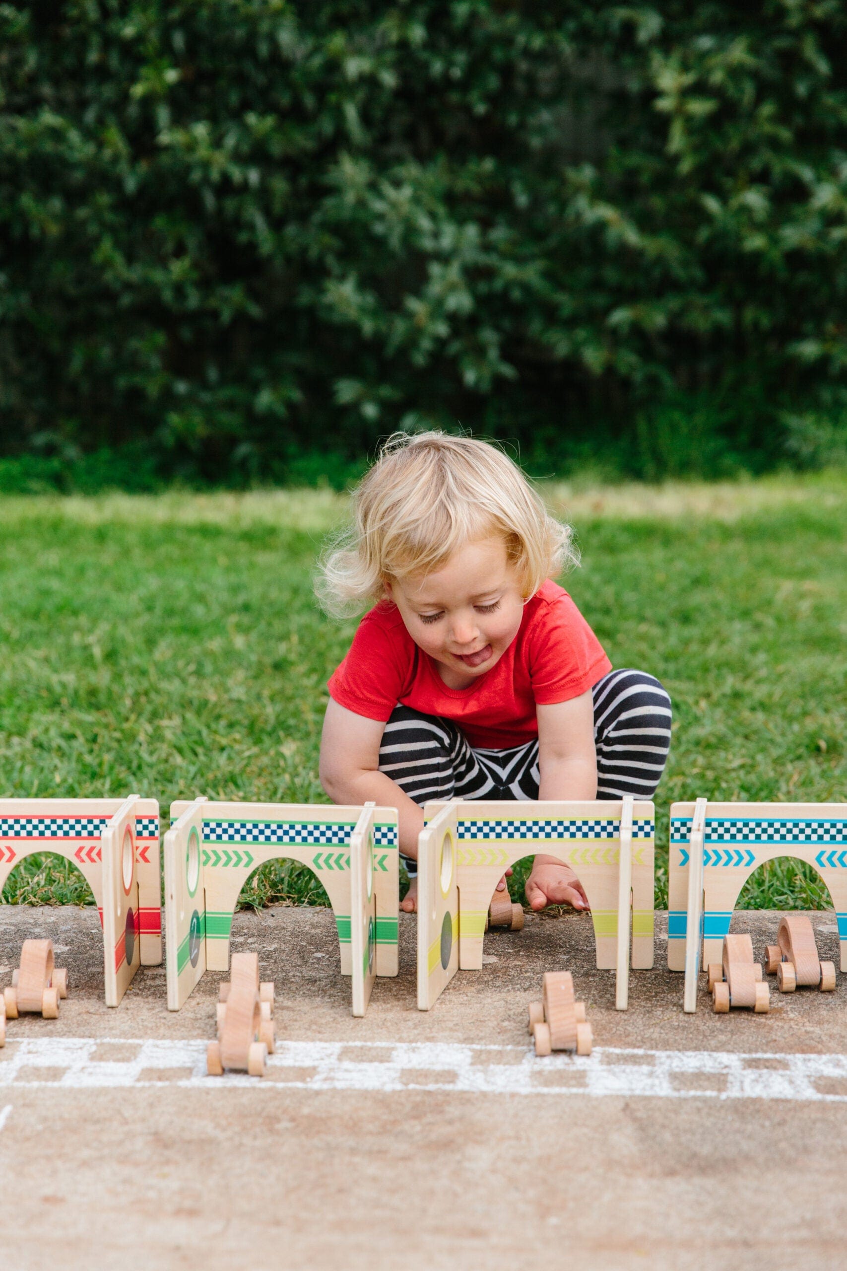 The Freckled Frog Happy Architect Raceway with Cars