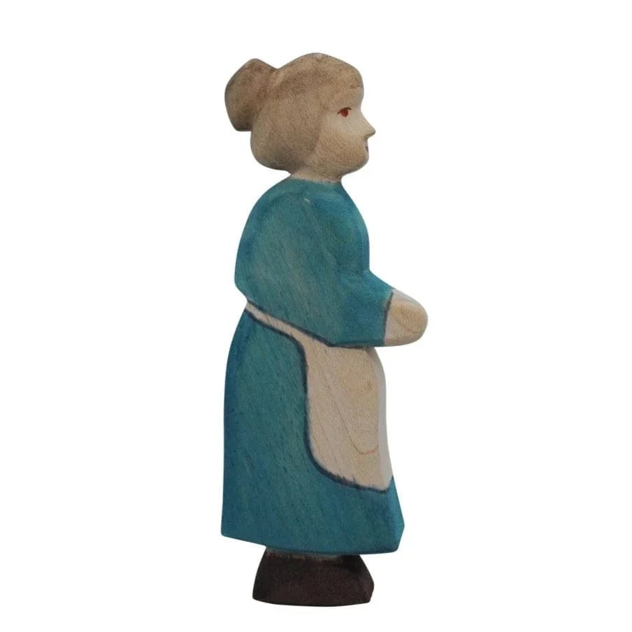 HolzWald Grandmother
