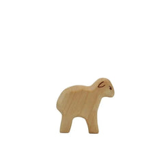 HolzWald Lamb standing