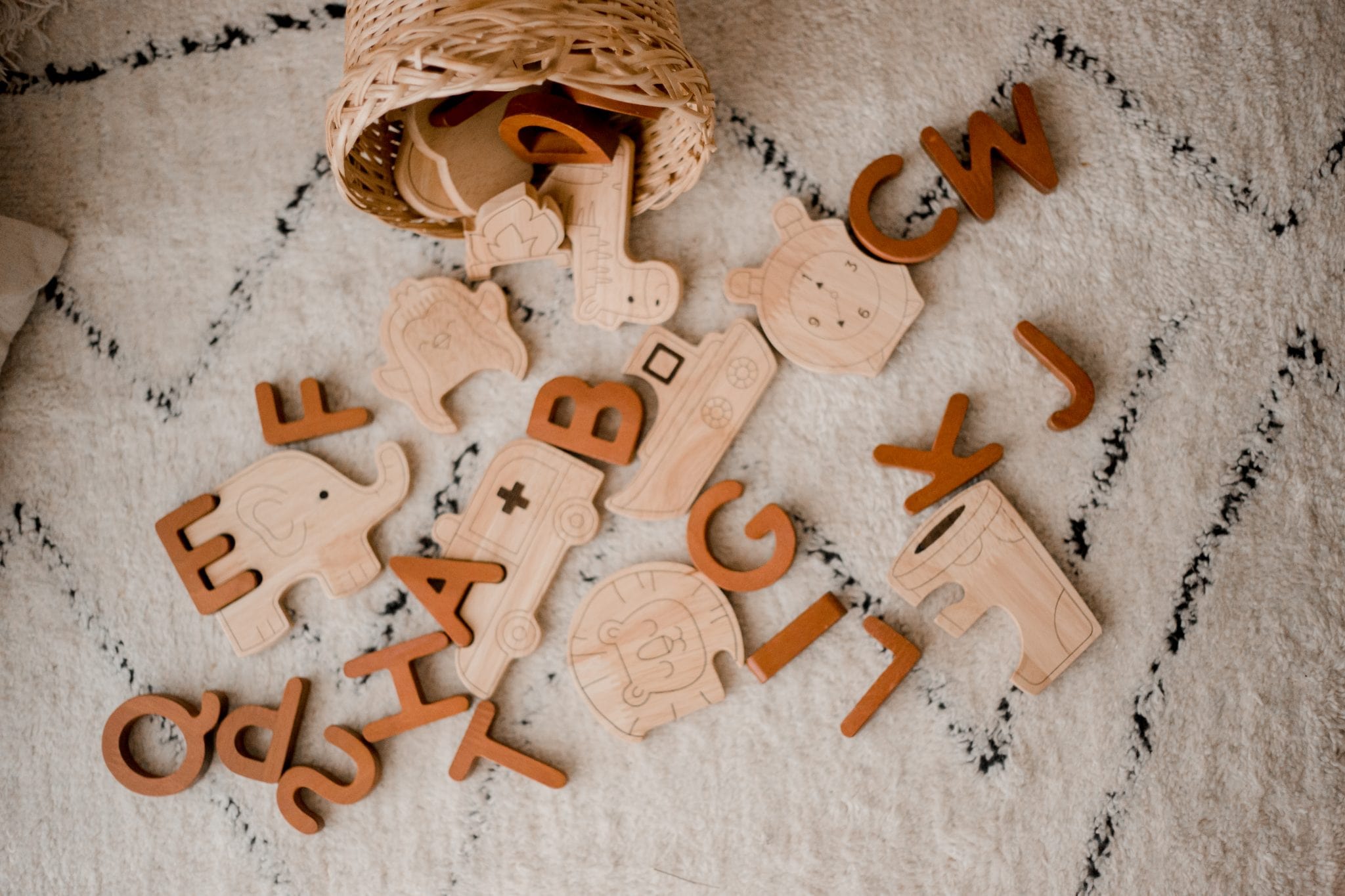 QToys Alphabet Jigsaw Set