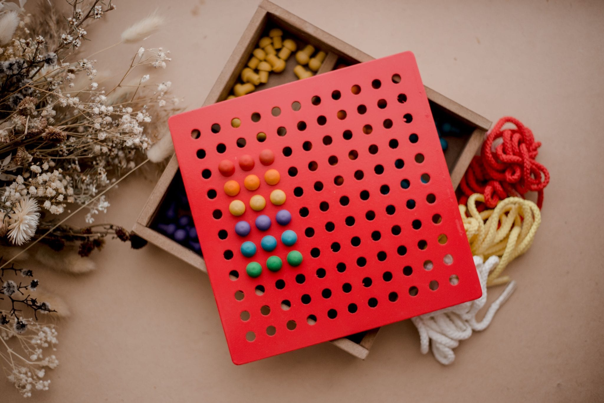 QToys Froebel Peg and Lacing Board