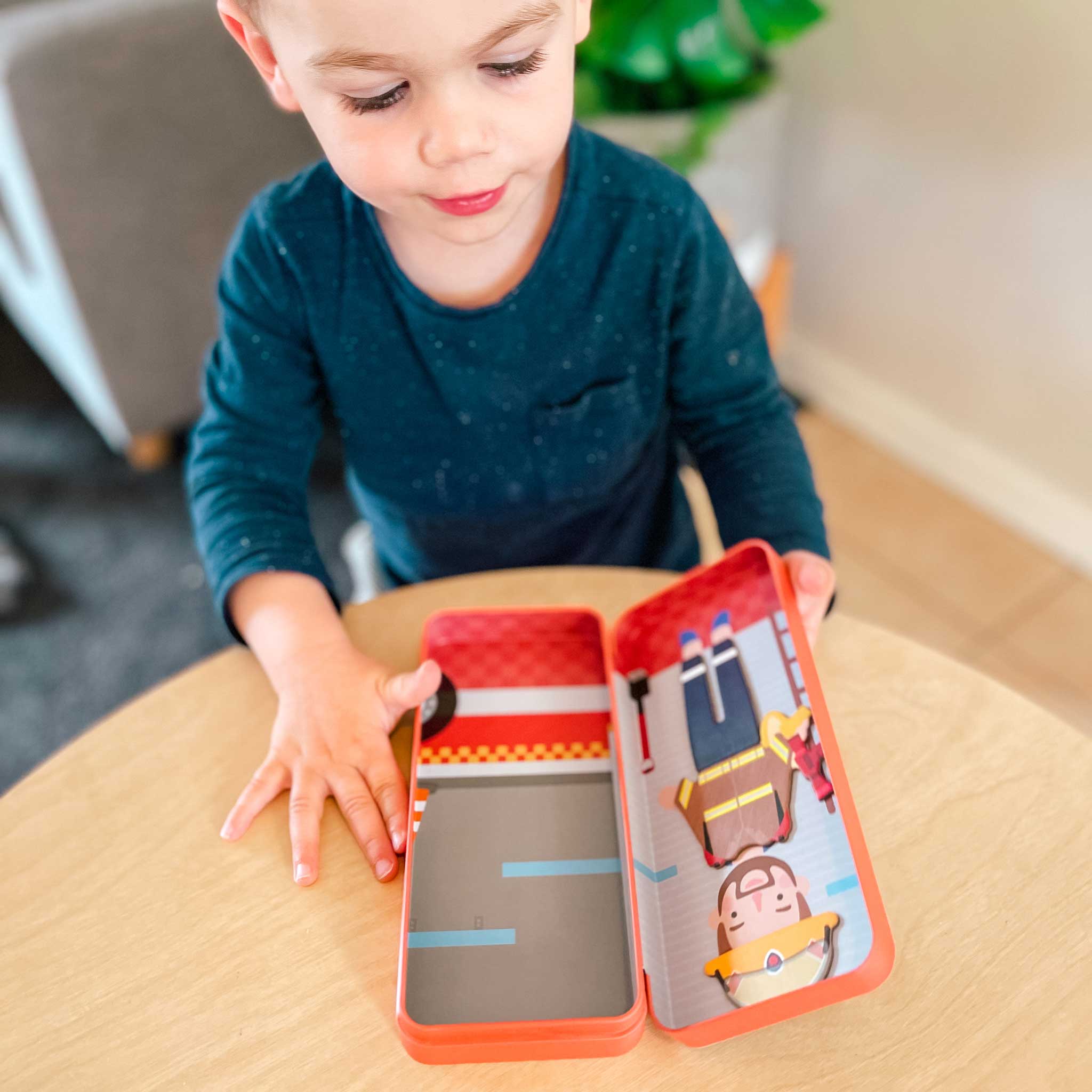 mierEdu Travel Puzzle Box- Firefighter