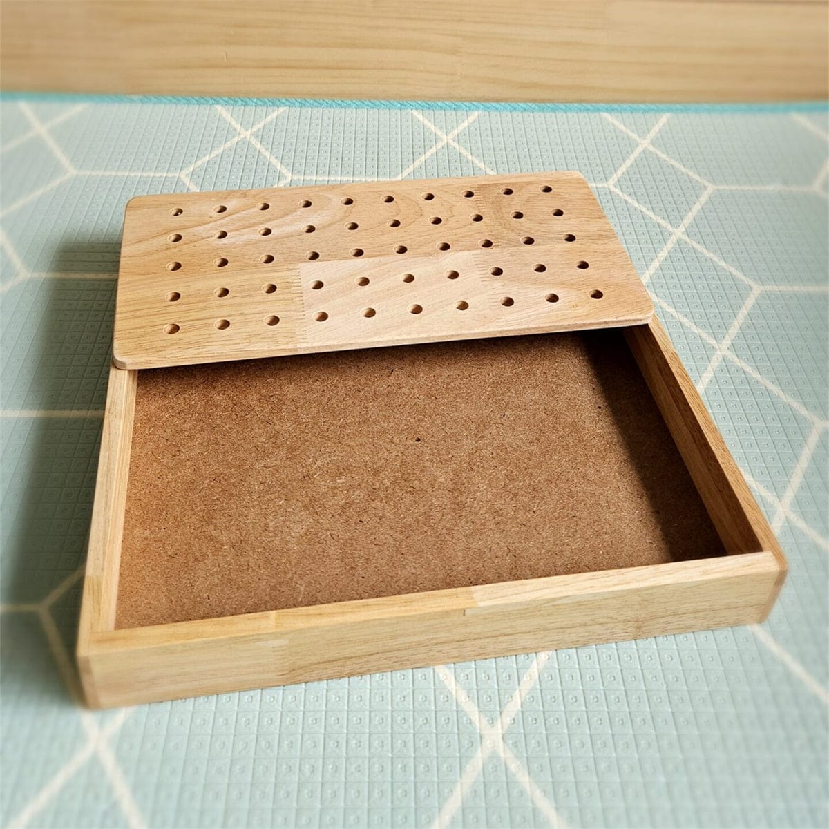 QToys Peg Tray Insert