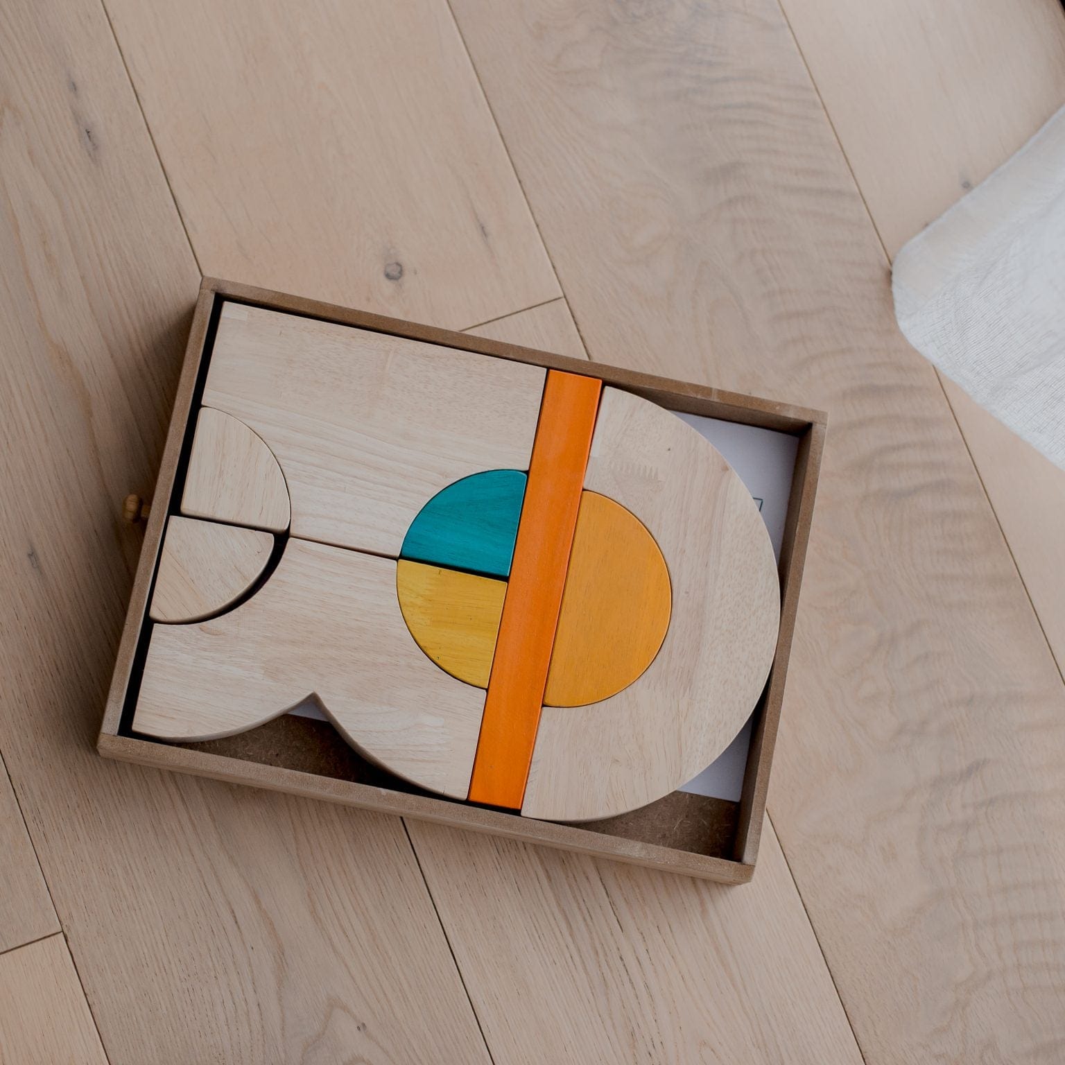 QToys Block Cabinet
