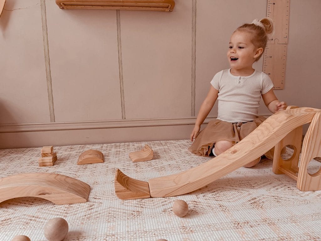 Explore Nook Smash Jump & Roll
