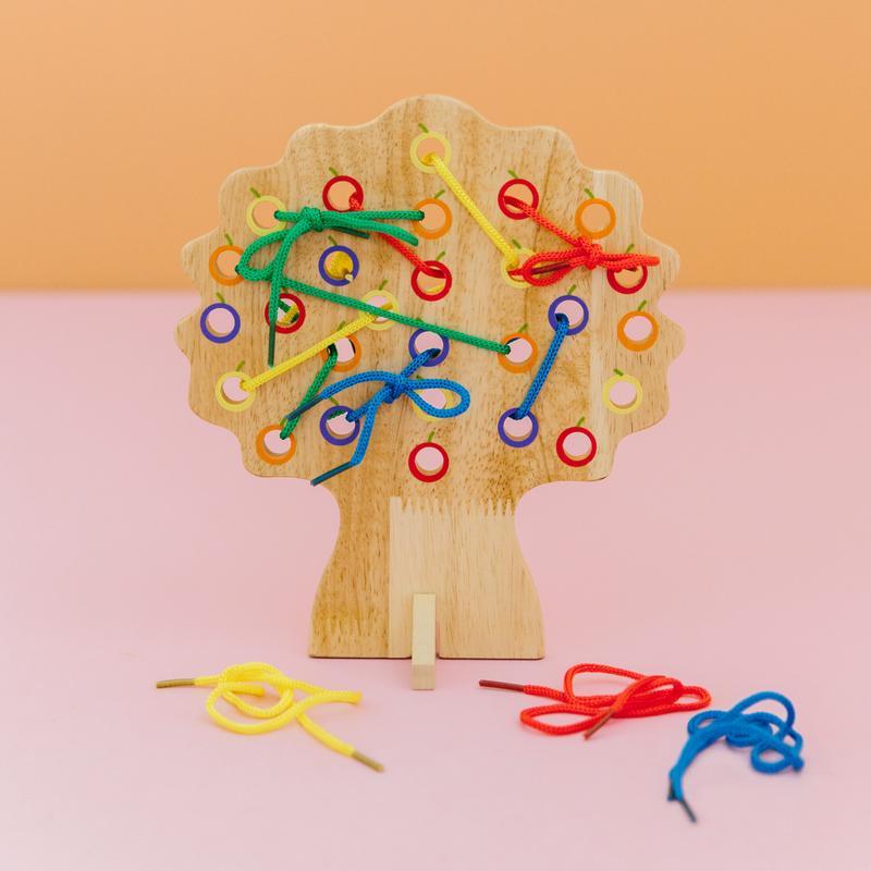 Freckled Frog Threading Tree