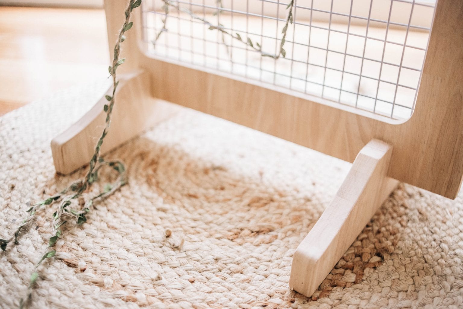 QToys Weaving Station