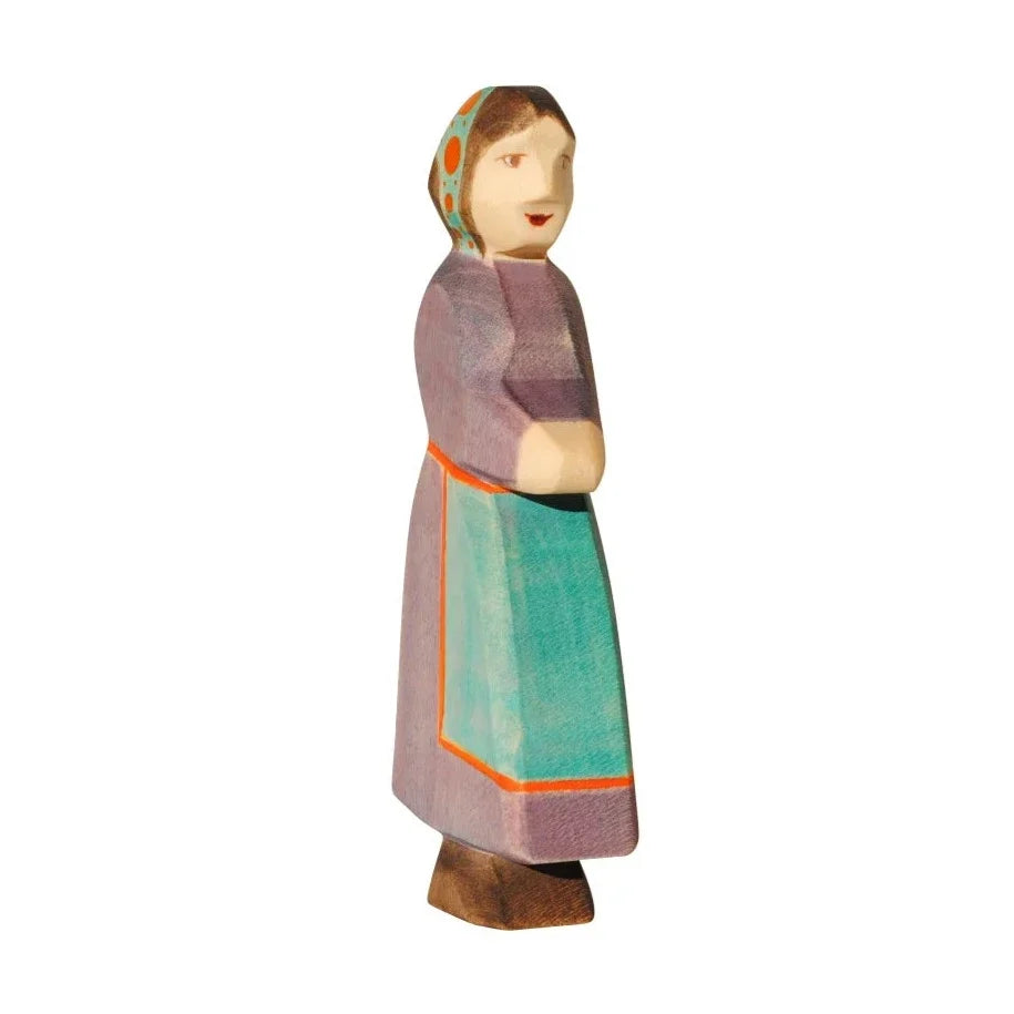 HolzWald Farm Wife
