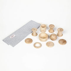 Grapat Treasure Basket with 10 Natural Elements