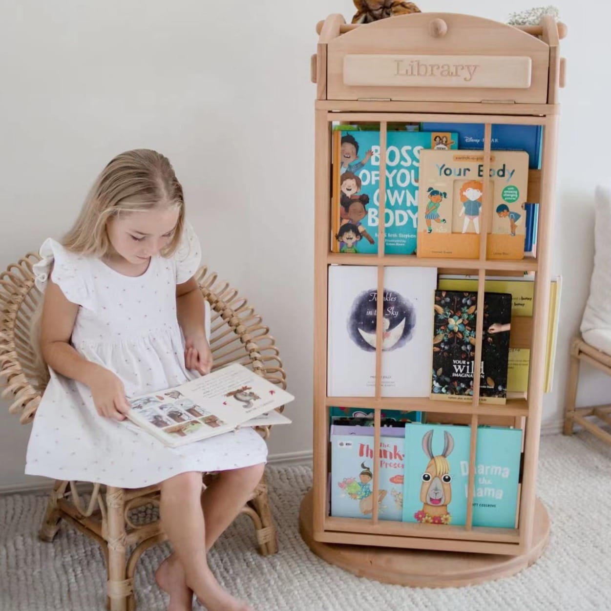 myduckling OLI Library Revolving Bookcase - London