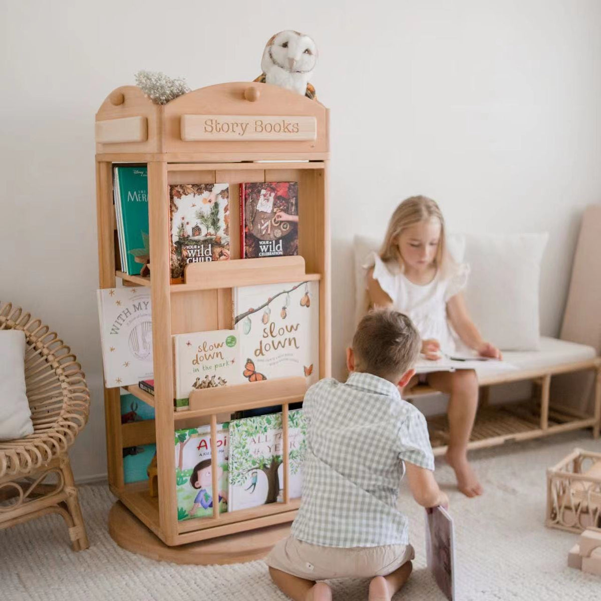 myduckling OLI Library Revolving Bookcase - London