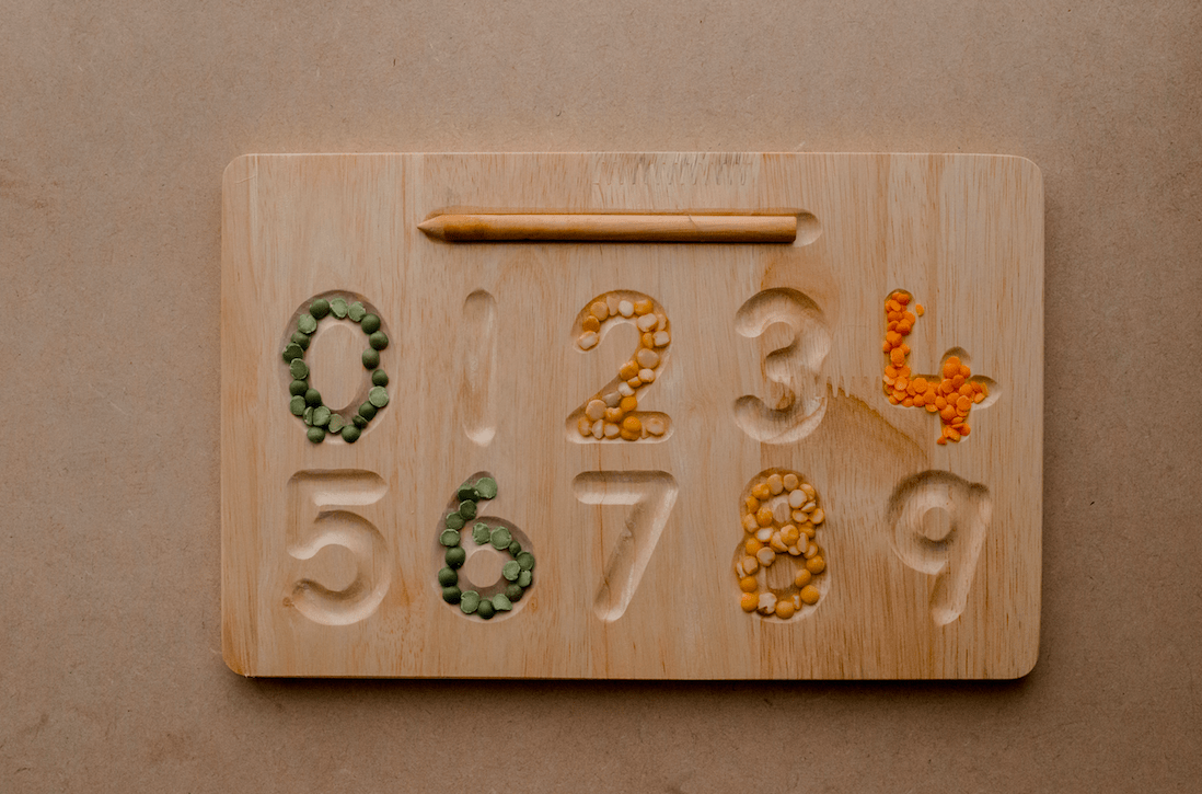Qtoys Number tracing board