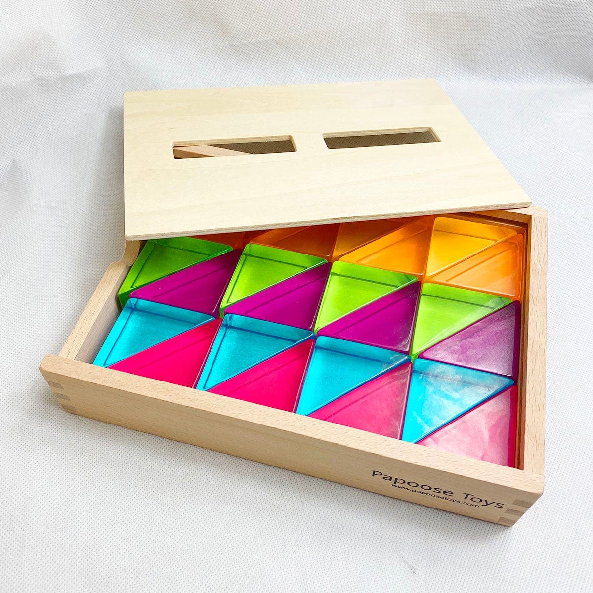 Papoose Lucite Large Triangles 24-piece set