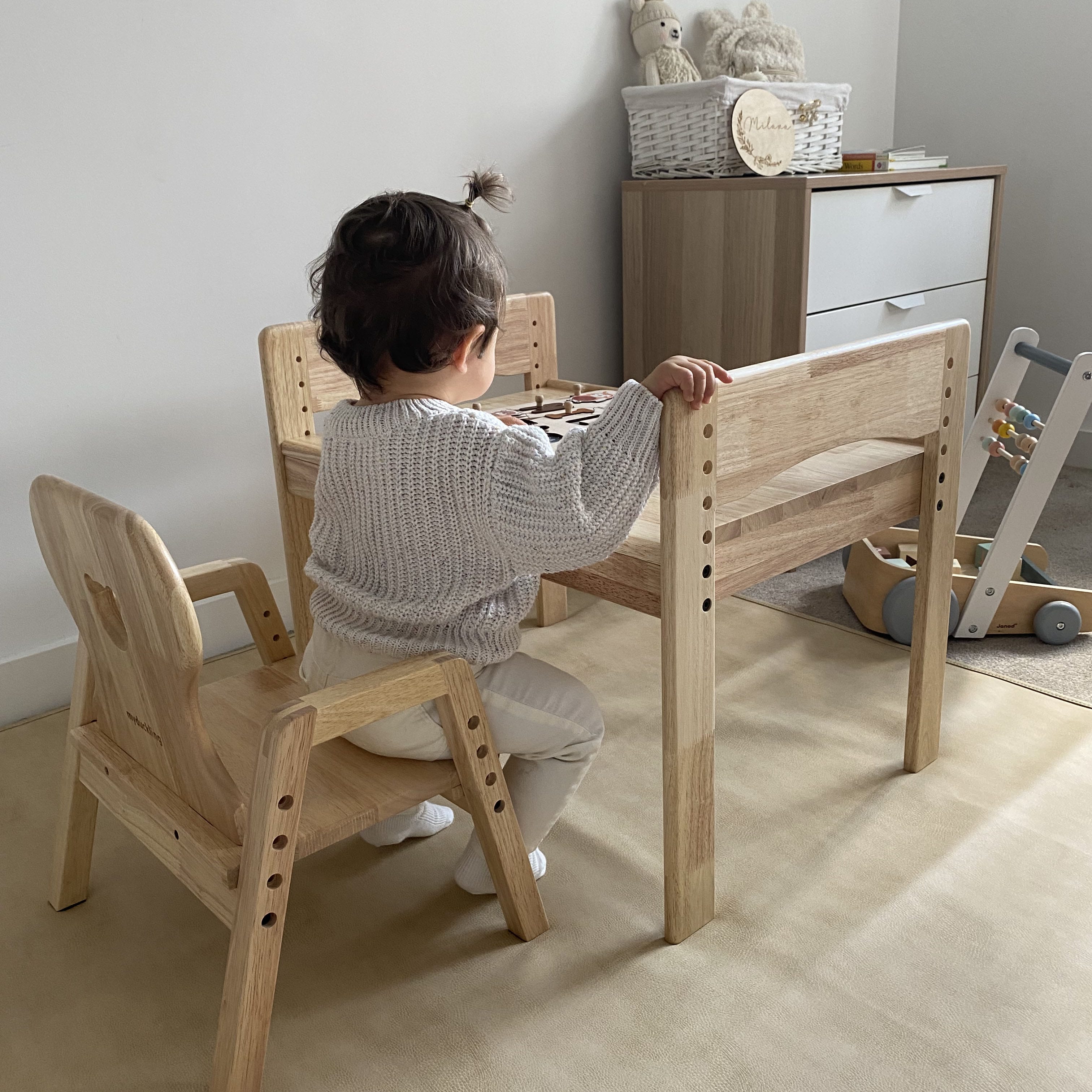 myduckling Primary Adjustable Table and Chair Set - Bear