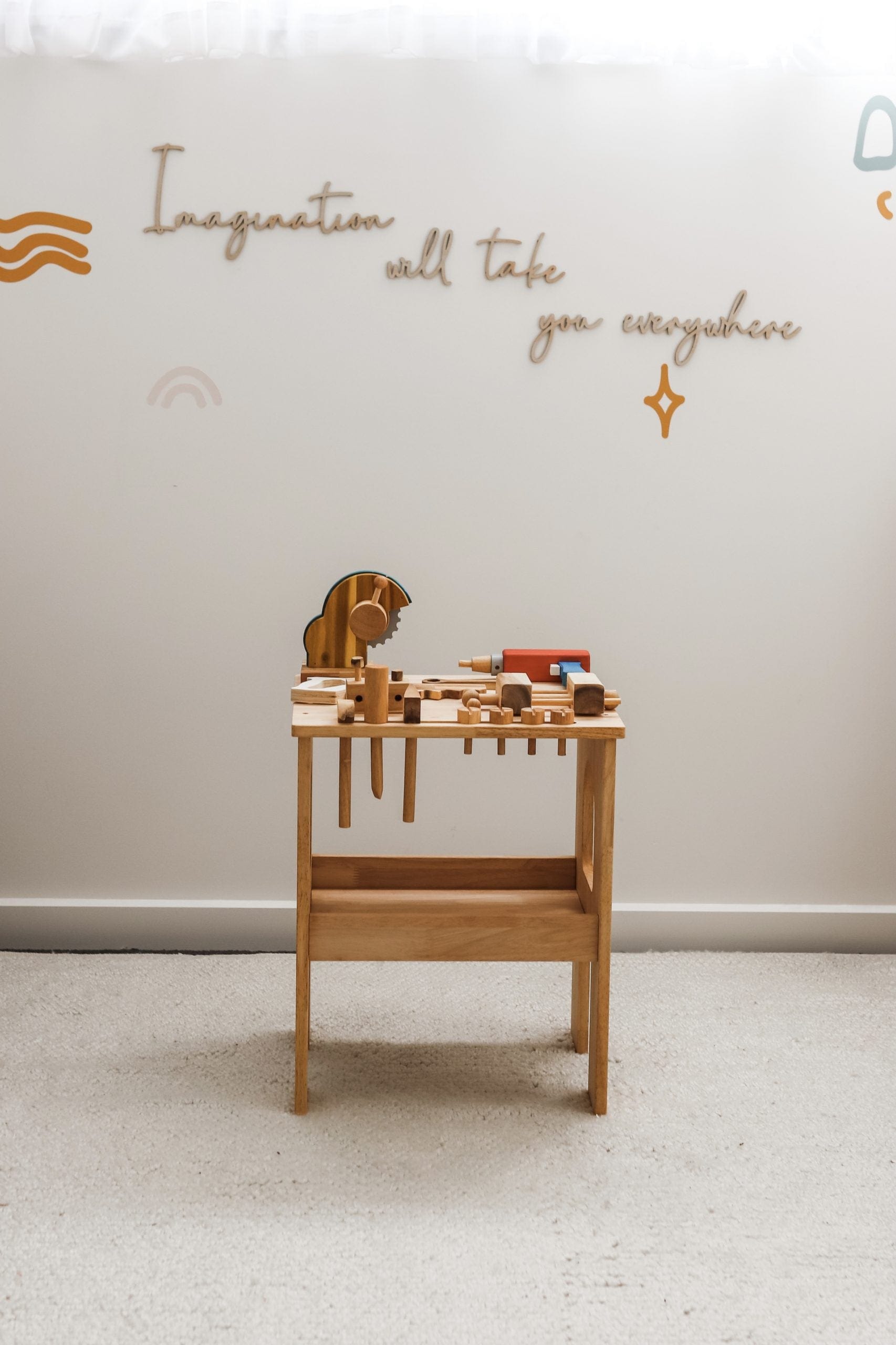 QToys Wooden Work Bench